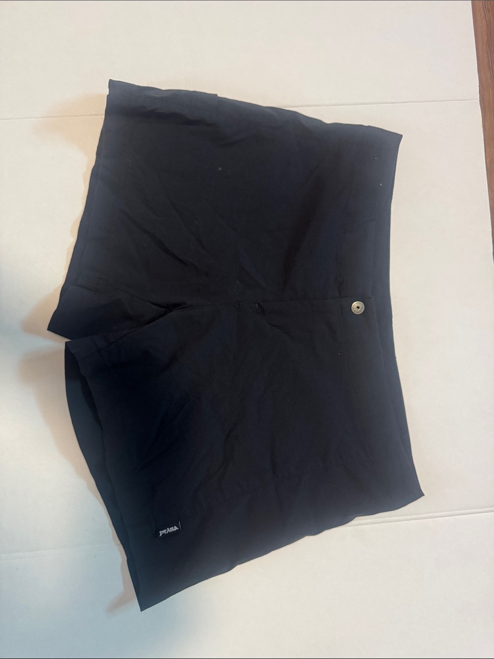 Prana Black Breathe Shorts size Small